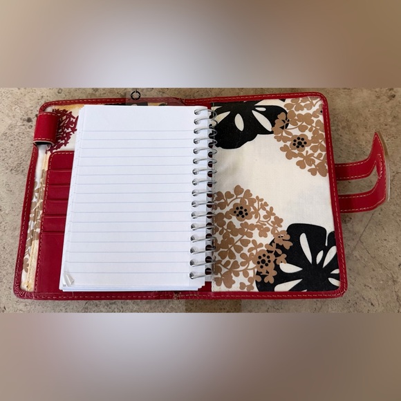 Vintage Franklin Covey Full Grain Leather Notebook/Planner Cover (2012) - Picture 8 of 10